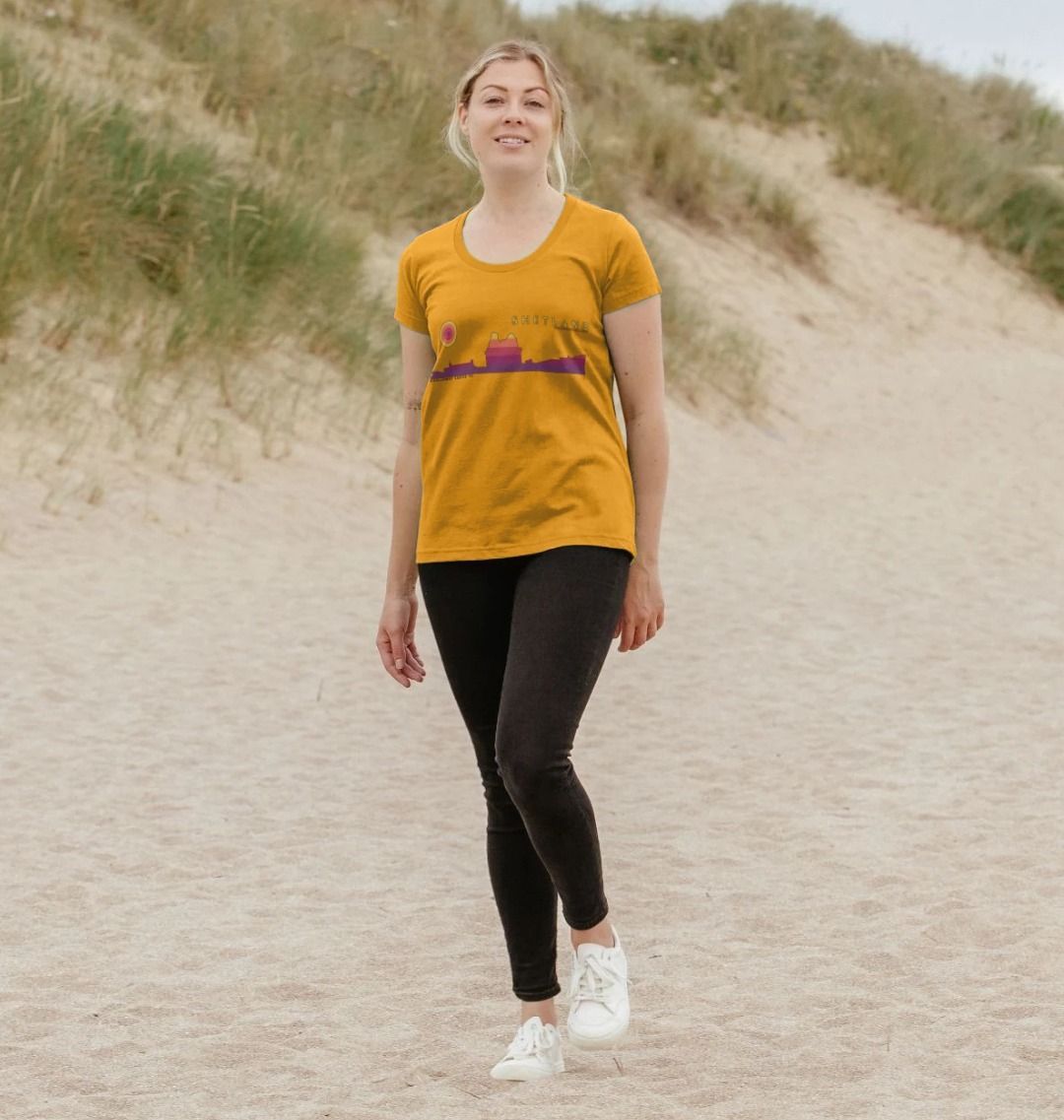 Scalloway Castle Sunset Womans T-shirt